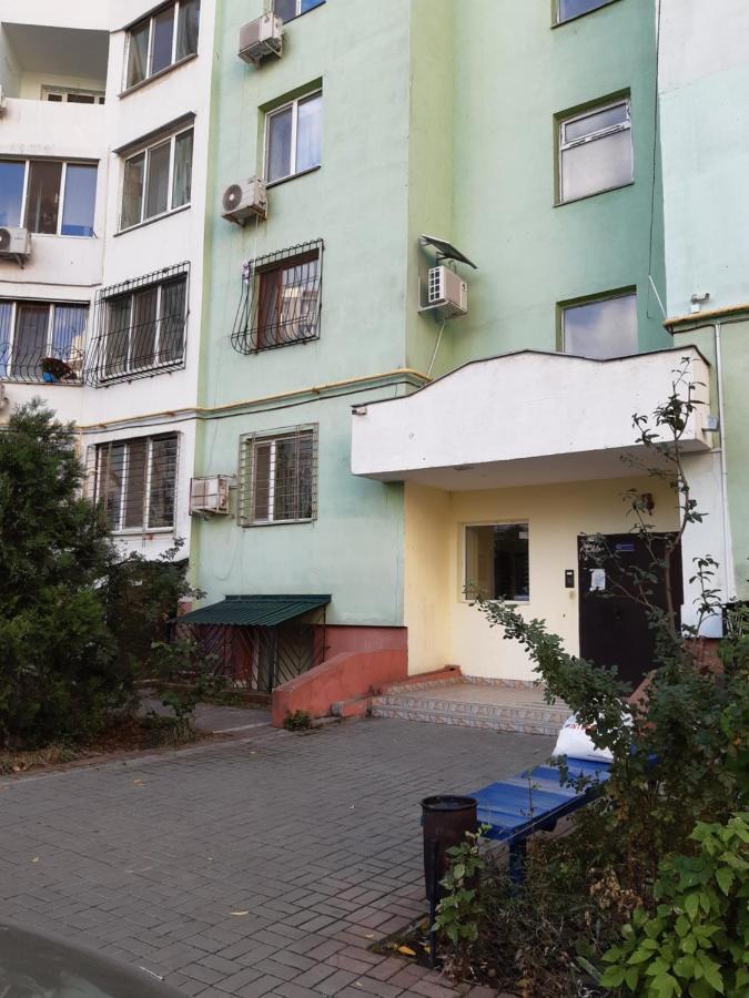 Apartment In Historical Centre Odessa Exteriör bild